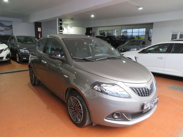 Lancia Ypsilon 51 kW image number 2