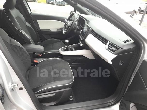 Renault Clio TCe 100 Intens 74 kW image number 17