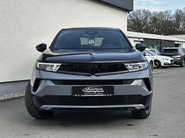 Car image 22