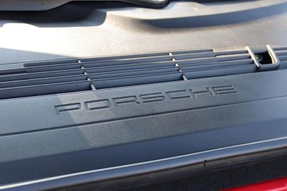 Car image 44