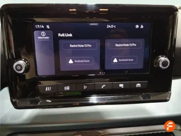 Car image 27