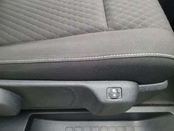 Car image 41