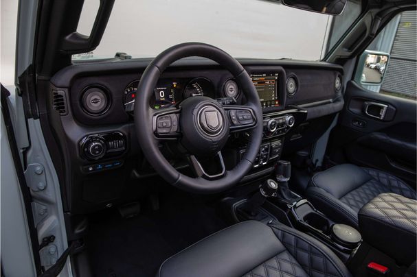 Jeep Wrangler 4xe 279 kW image number 21