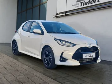 Car image 2