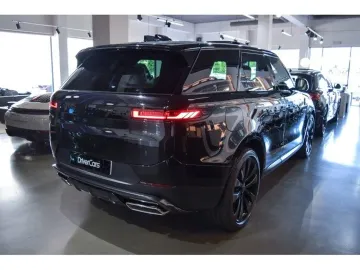 Car image 27