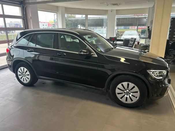 Mercedes-Benz GLC 300 d 180 kW image number 3