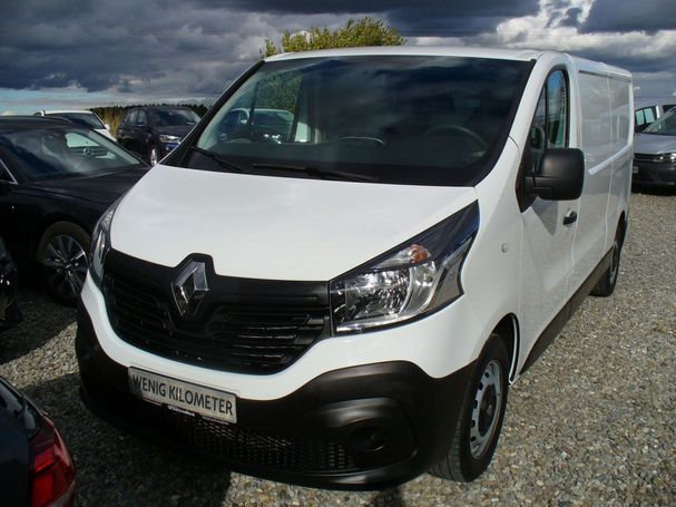 Renault Trafic DCi 120 88 kW image number 2