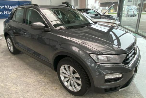 Volkswagen T-Roc 1.5 TSI Style 110 kW image number 2