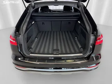 Car image 36