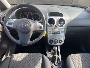 Car image 13