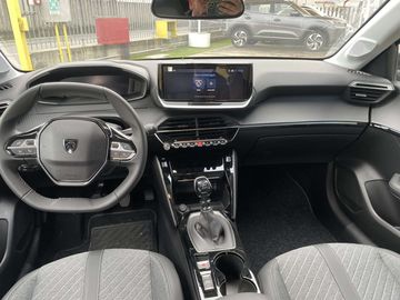 Car image 28