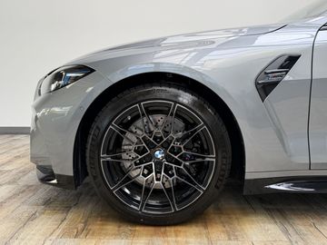 Car image 31