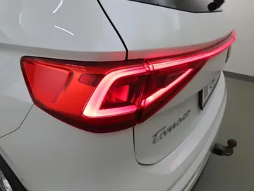 Car image 41