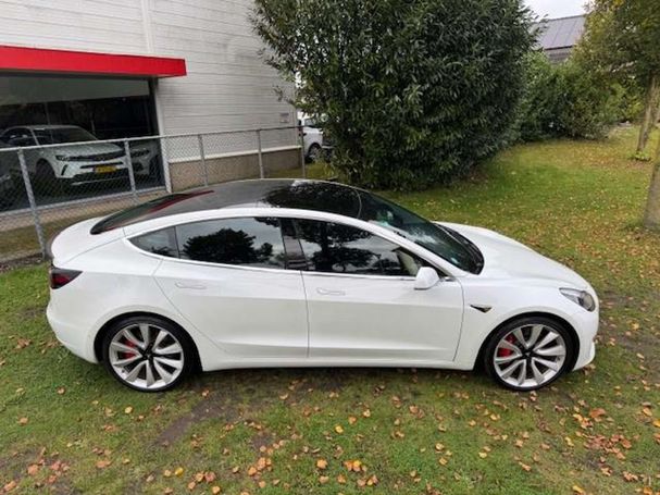 Tesla Model 3 Performance AWD 340 kW image number 23