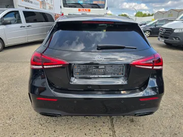 Car image 37