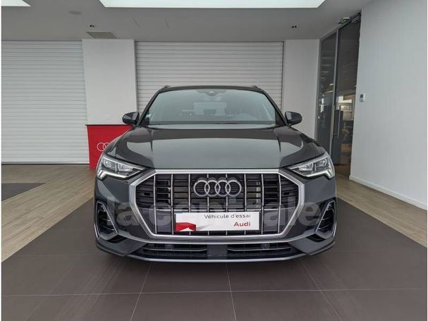 Audi Q3 1.4 TFSIe S tronic S-line 180 kW image number 1