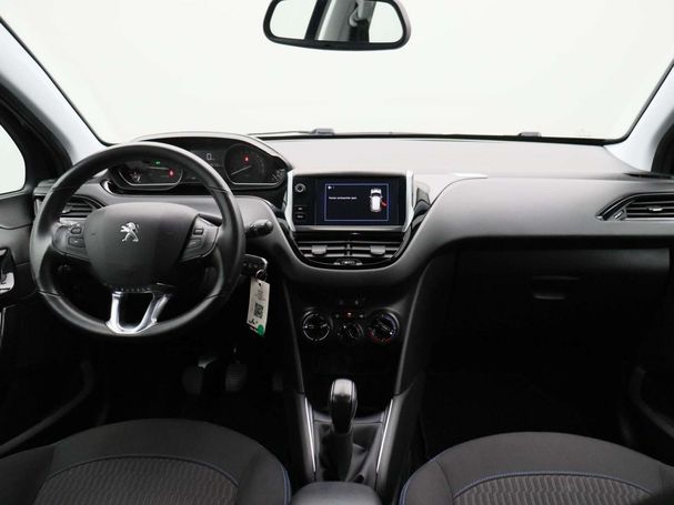 Peugeot 208 PureTech Signature 60 kW image number 31