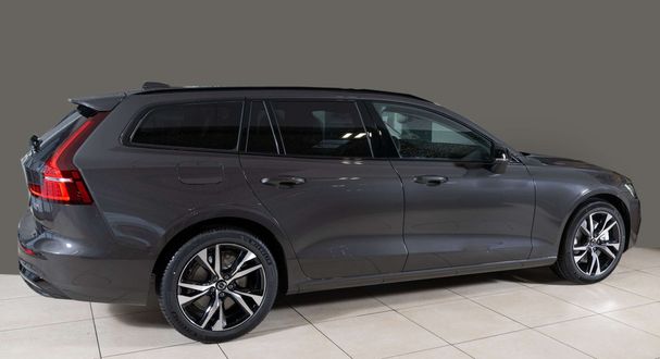 Volvo V60 B4 Plus 145 kW image number 8