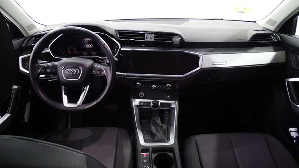 Audi Q3 35 TFSI S tronic Sportback Advanced 110 kW image number 4