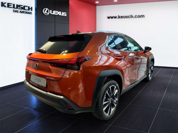 Lexus UX 250h 135 kW image number 8