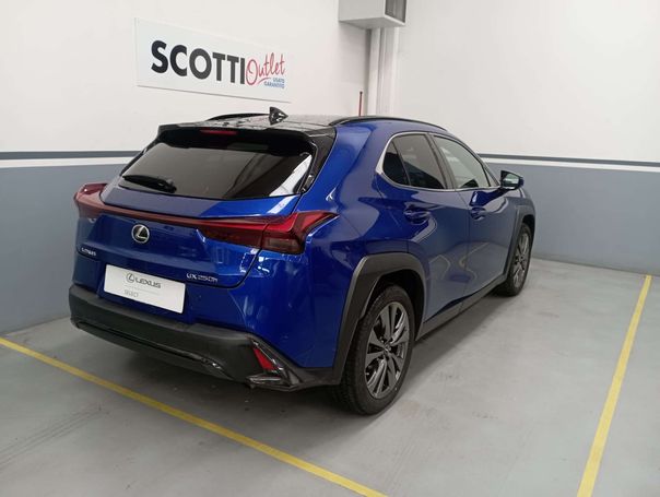 Lexus UX 107 kW image number 3