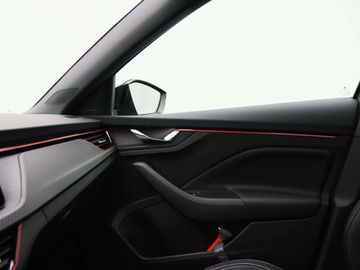 Car image 36