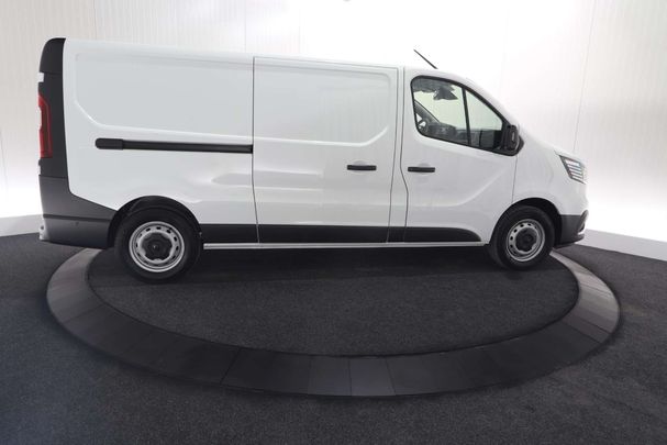 Renault Trafic Blue 150 110 kW image number 9