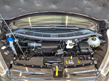 Car image 27