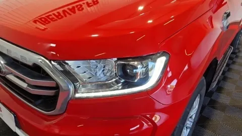 Car image 29