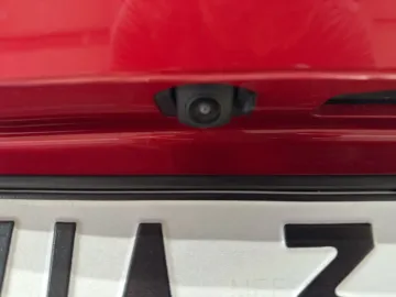 Car image 27