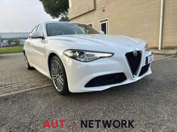 Alfa Romeo Giulia 2.2 Diesel AT8 140 kW image number 2