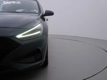 Car image 29