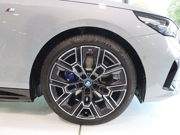 BMW i5 eDrive40 250 kW image number 6