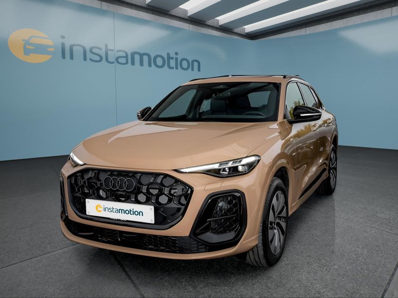 Audi Q5 SUV TFSI S line