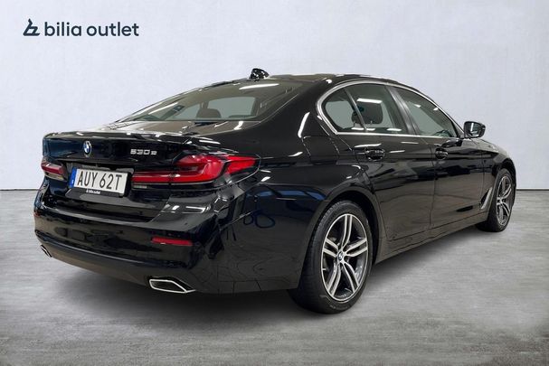 BMW 530 e 216 kW image number 6