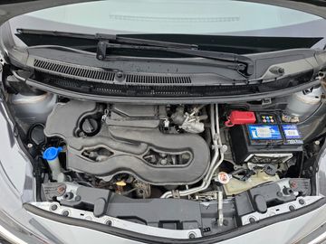 Car image 16