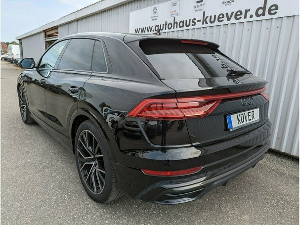 Audi Q8 50 TDI quattro S-line 210 kW image number 2