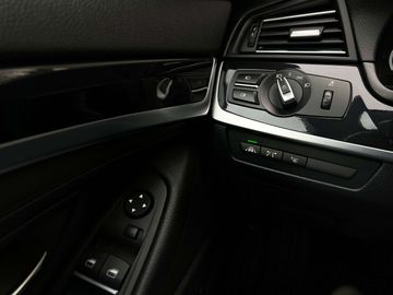 Car image 33