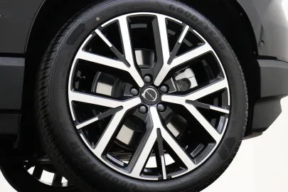 Car image 39