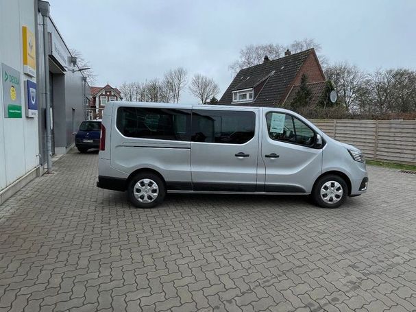 Renault Trafic Grand Blue dCi 150 Life 110 kW image number 5