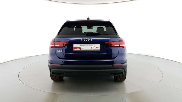 Audi Q3 35 TFSI S tronic Business 110 kW image number 3