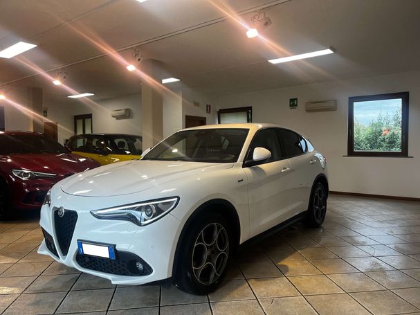 Alfa Romeo Stelvio 2.2 Q4 140 kW image number 1