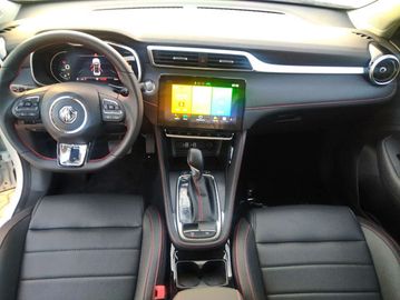 Car image 11