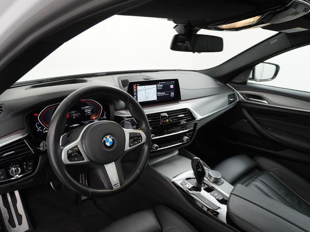 BMW 520i 135 kW image number 11