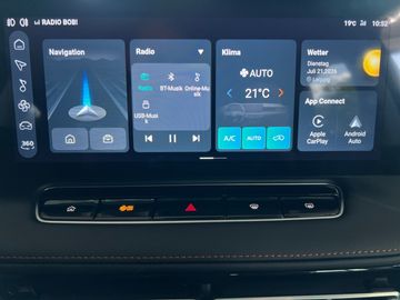 Car image 26
