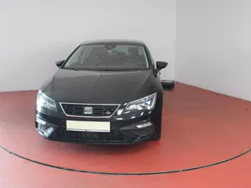 Car image 34