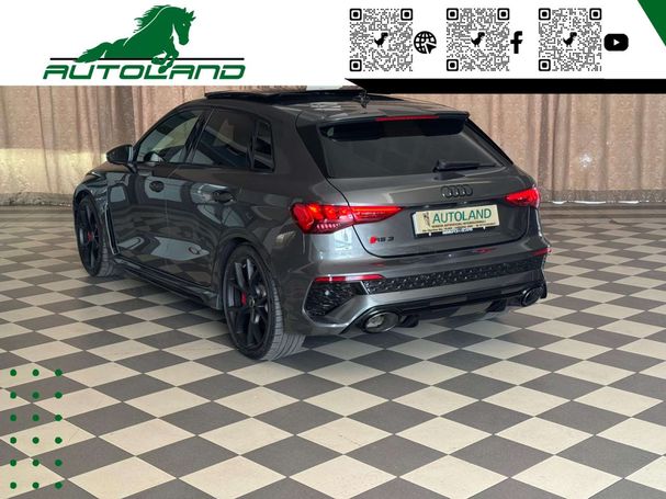 Audi RS3 TFSI quattro S tronic 294 kW image number 12