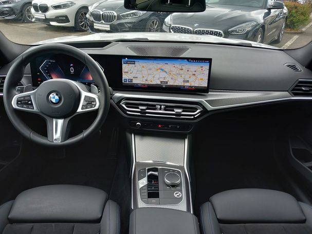 BMW 330d Touring 210 kW image number 9