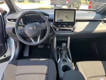 Car image 15