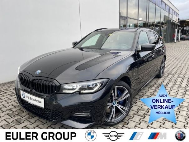 BMW 330 e Touring M Sport xDrive 218 kW image number 1